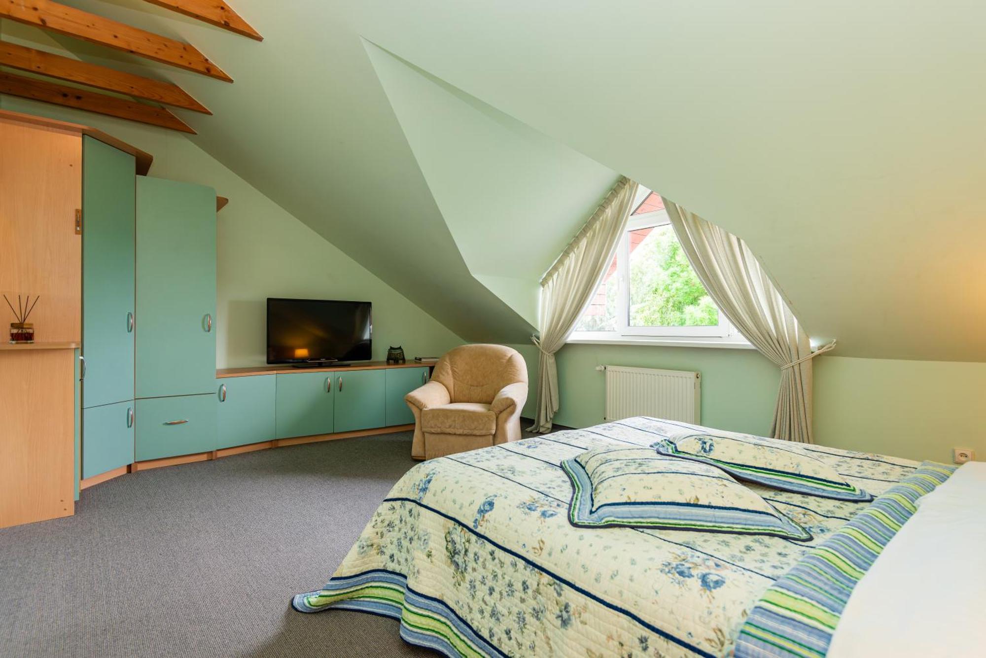 Family Inn Cottage With Terrace Palanga Exterior foto
